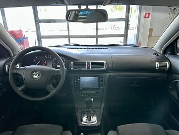 Skoda Superb, 2007г., передний привод, автомат