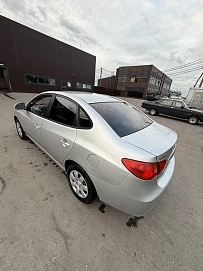 Hyundai Elantra, 2008г., передний привод, механика