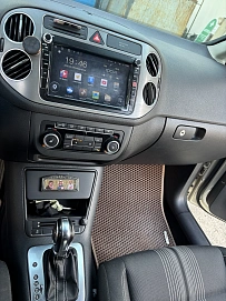 Volkswagen Golf, 2012г., передний привод, робот