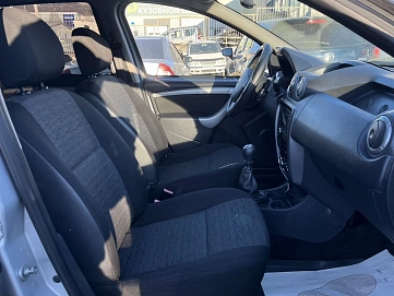 Renault Duster, 2013г, полный привод, механика
