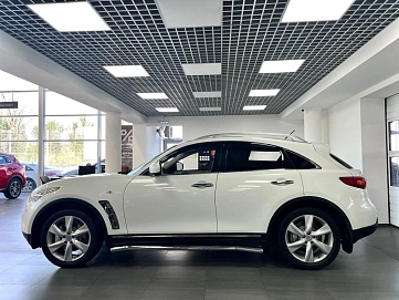 Infiniti FX, 2011г., полный привод, автомат