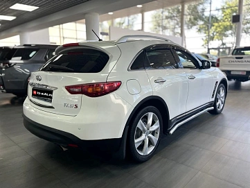 Infiniti FX, 2011г., полный привод, автомат