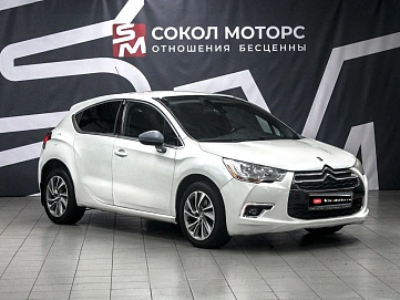 Citroen DS4, 2012г., передний привод, автомат