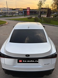Lexus IS, 2020г., задний привод, автомат