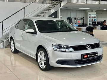 Volkswagen Jetta, 2014г., передний привод, автомат