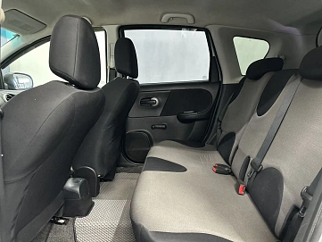 Nissan Note, 2012г., передний привод, механика