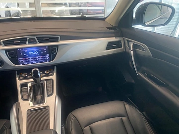 Geely Atlas, 2019г., полный привод, автомат