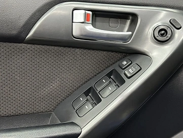 Kia Cerato, 2011г., передний привод, автомат