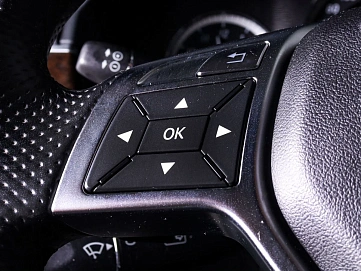 Mercedes-Benz E-Класс, 2013г., задний привод, автомат