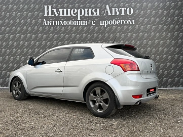 Kia Ceed, 2011г., передний привод, механика