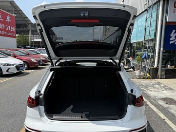 Audi A3, 2021г., передний привод, автомат
