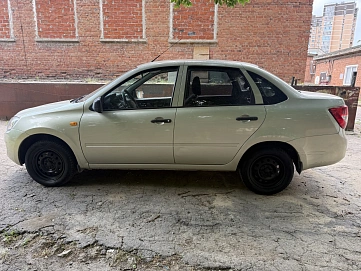 Lada (ВАЗ) Granta, 2012г, передний привод, механика