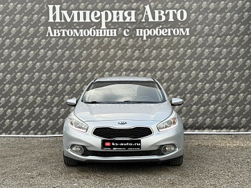 Kia Ceed, 2014г., передний привод, автомат