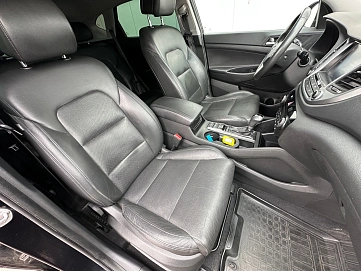 Hyundai Tucson, 2017г., полный привод, автомат