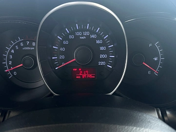 Kia Rio, 2012г., передний привод, механика