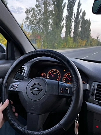 Opel Vectra, 2005г., передний привод, механика