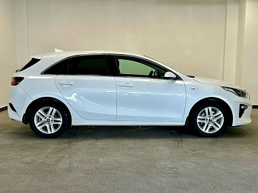 Kia Ceed, 2020г., передний привод, автомат