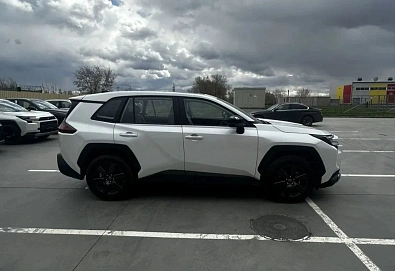 Toyota RAV4, 2026г, передний привод, вариатор