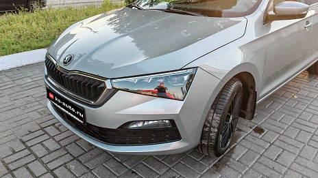Skoda Rapid, 2021г., передний привод, робот