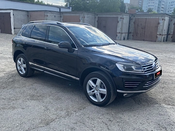 Volkswagen Touareg, 2016г, полный привод, автомат