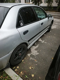 Mitsubishi Carisma, 2002г., передний привод, механика