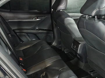 Toyota Camry, 2019г., передний привод, автомат