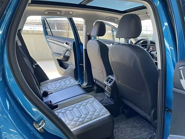 Volkswagen Tayron, 2022г., передний привод, робот