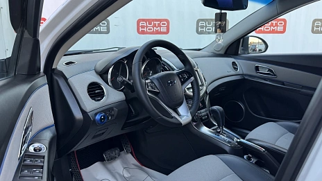 Chevrolet Cruze, 2013г., передний привод, автомат