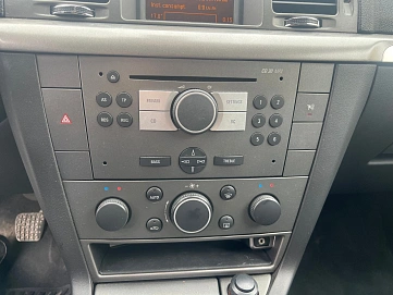 Opel Vectra, 2007г., передний привод, механика