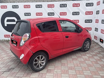 Chevrolet Spark, 2011г., передний привод, механика