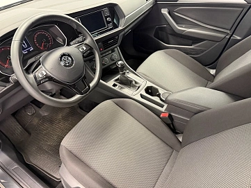 Volkswagen Jetta, 2020г., передний привод, механика