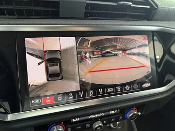 Audi Q3, 2022г., передний привод, робот