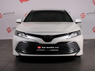 Toyota Camry, 2019г., передний привод, автомат
