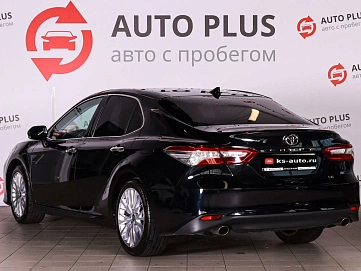 Toyota Camry, 2020г., передний привод, автомат
