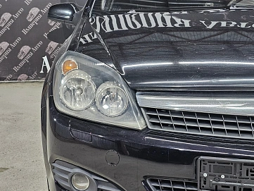 Opel Astra GTC, 2008г., передний привод, робот