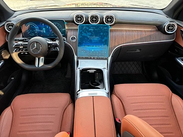 Mercedes-Benz GLC, 2025г., полный привод, автомат