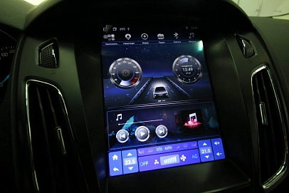 Ford Focus, 2014г., передний привод, робот