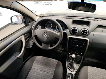 Renault Duster, 2014г., полный привод, механика