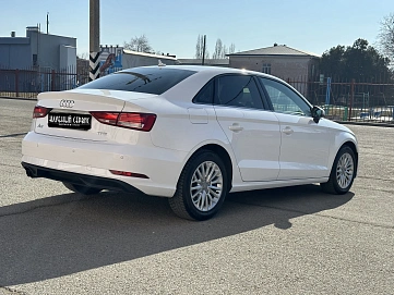 Audi A3, 2018г., передний привод, робот