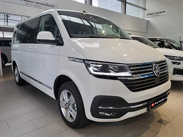 Volkswagen Multivan, 2022г., передний привод, робот