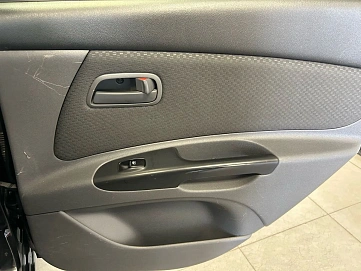 Kia Rio, 2010г., передний привод, механика