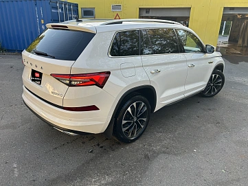 Skoda Kodiaq, 2023г, передний привод, робот