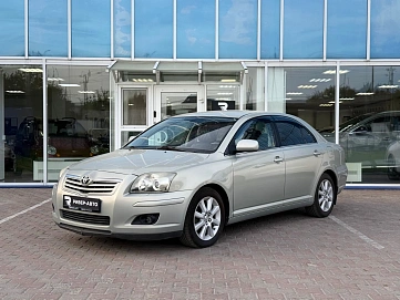 Toyota Avensis, 2006г., передний привод, механика