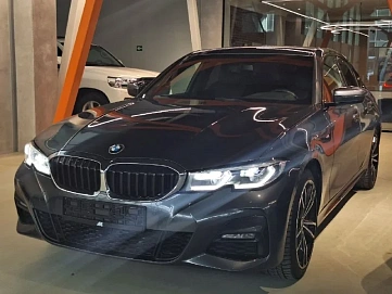 BMW 3 серии, 2020г., полный привод, автомат