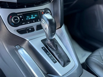 Ford Focus, 2013г., передний привод, робот