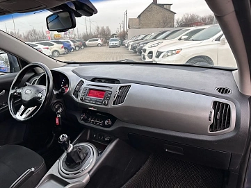 Kia Sportage, 2015г., передний привод, механика