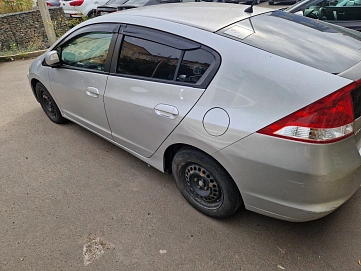 Honda Insight, 2009г, передний привод, вариатор