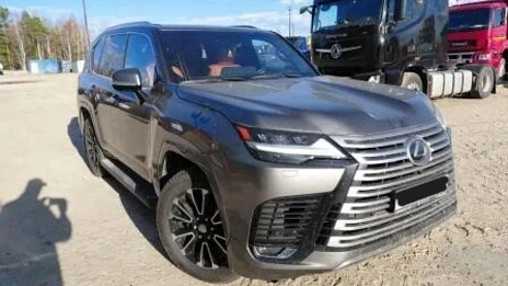 Lexus LX, 2022г., полный привод, автомат