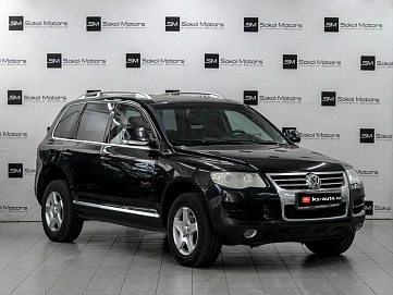 Volkswagen Touareg, 2008г., полный привод, автомат