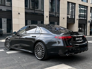 Mercedes-Benz S-Класс, 2022г., полный привод, автомат